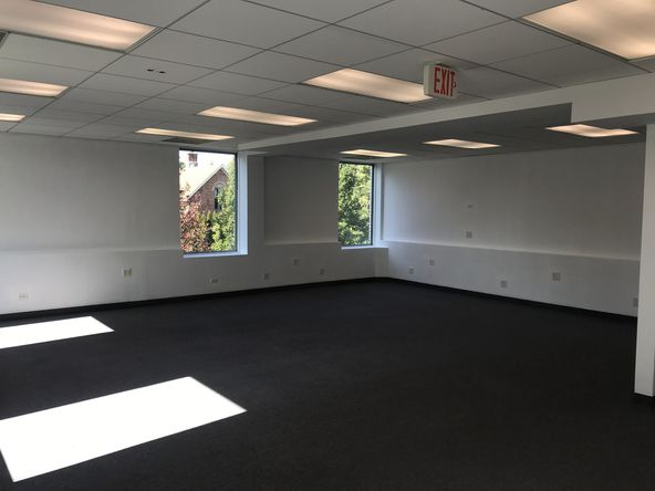 Waukegan Medical Plaza : 1616 Grand Ave, Waukegan, IL 60085